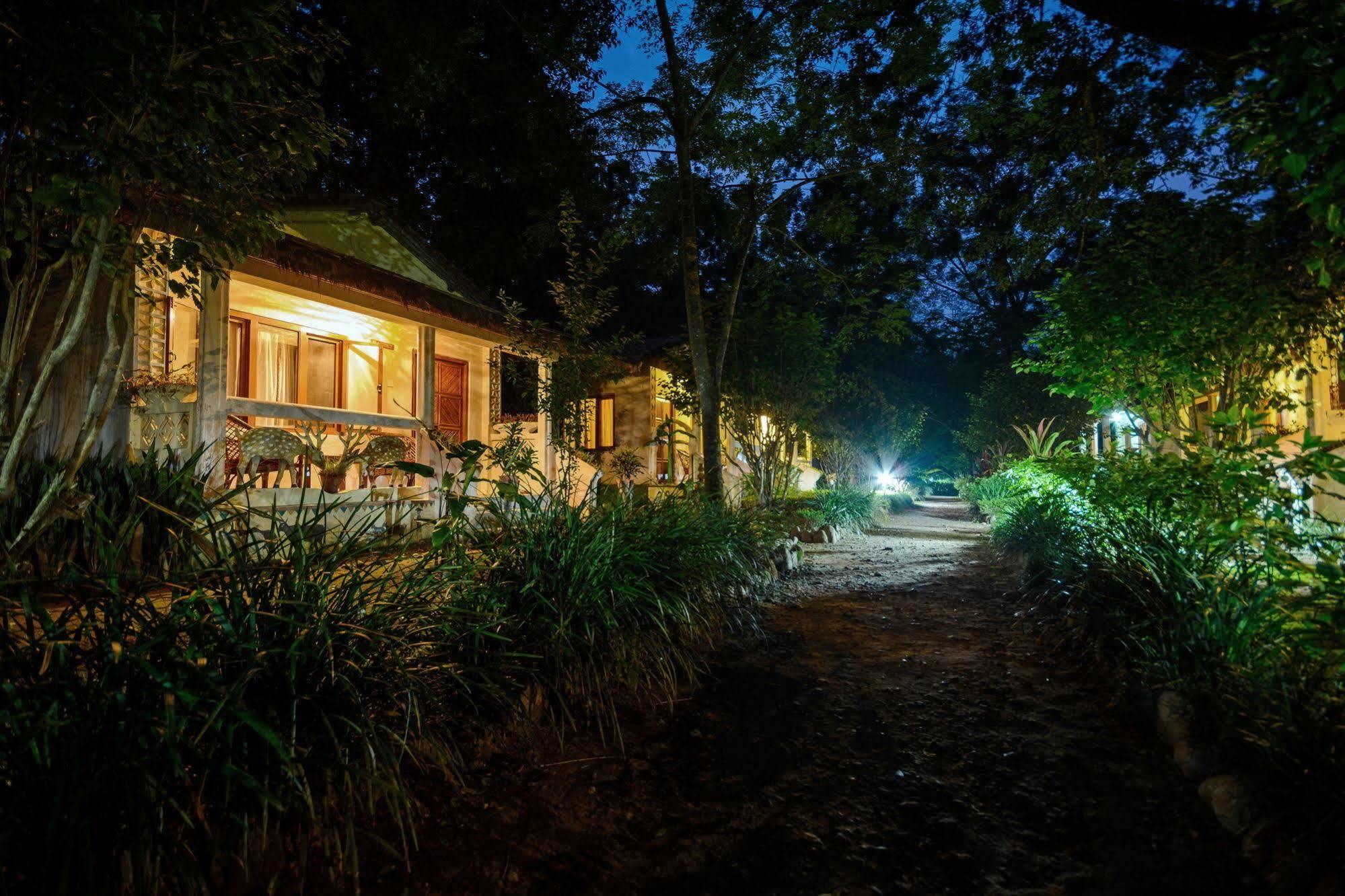 Machan Country Villa Kumarwarti Zewnętrze zdjęcie