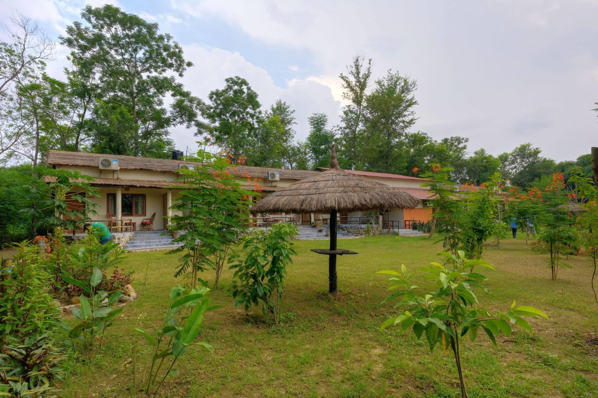 Machan Country Villa Kumarwarti Zewnętrze zdjęcie